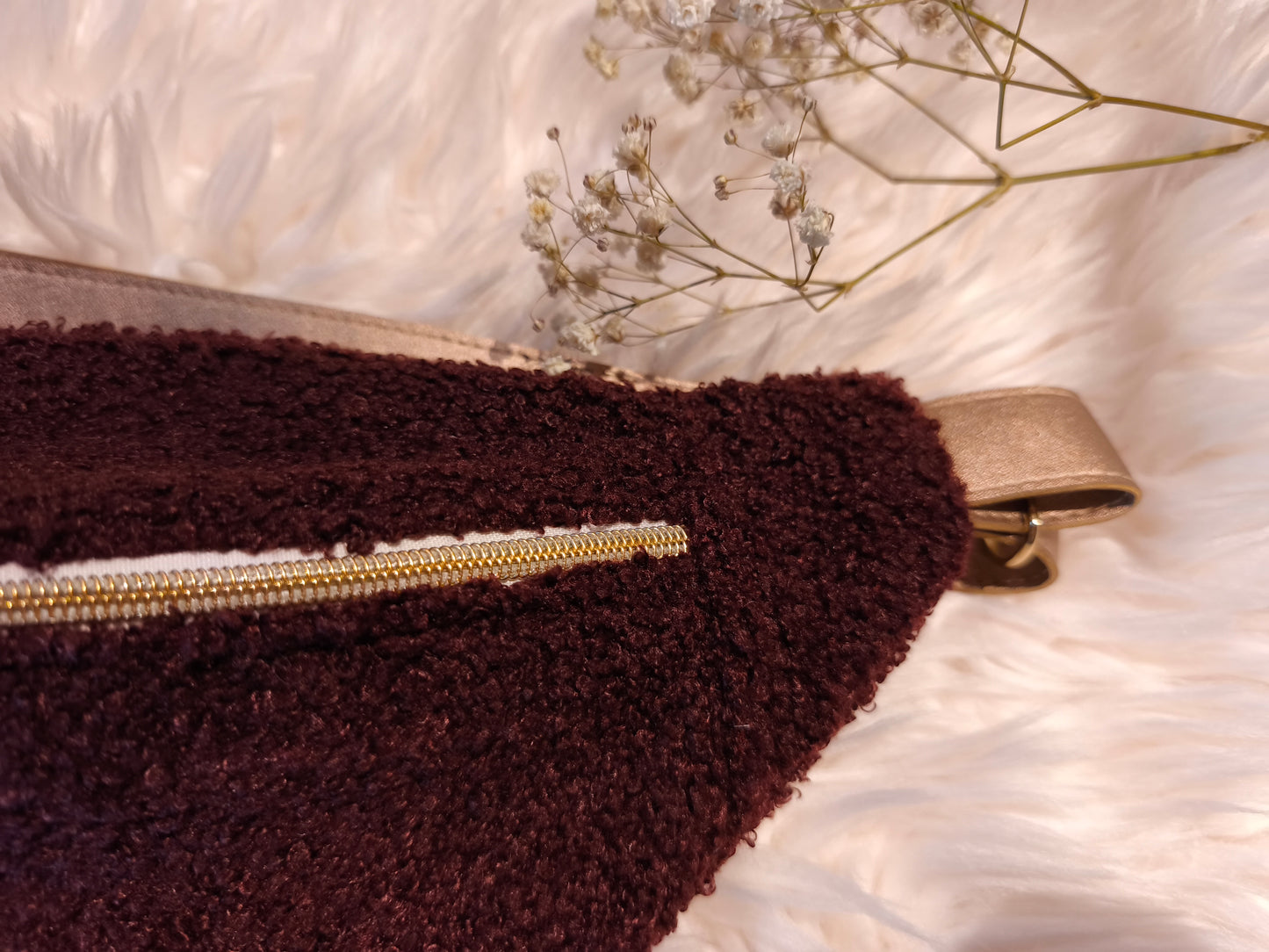 Sac banane bouclette bordeaux