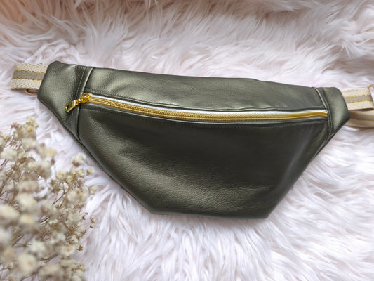 Sac banane métallisé vert olive